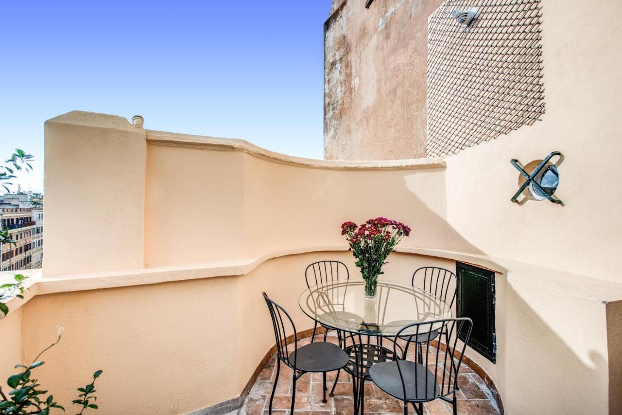 Apartamento Cavour Attic With Terrace Roma Exterior foto