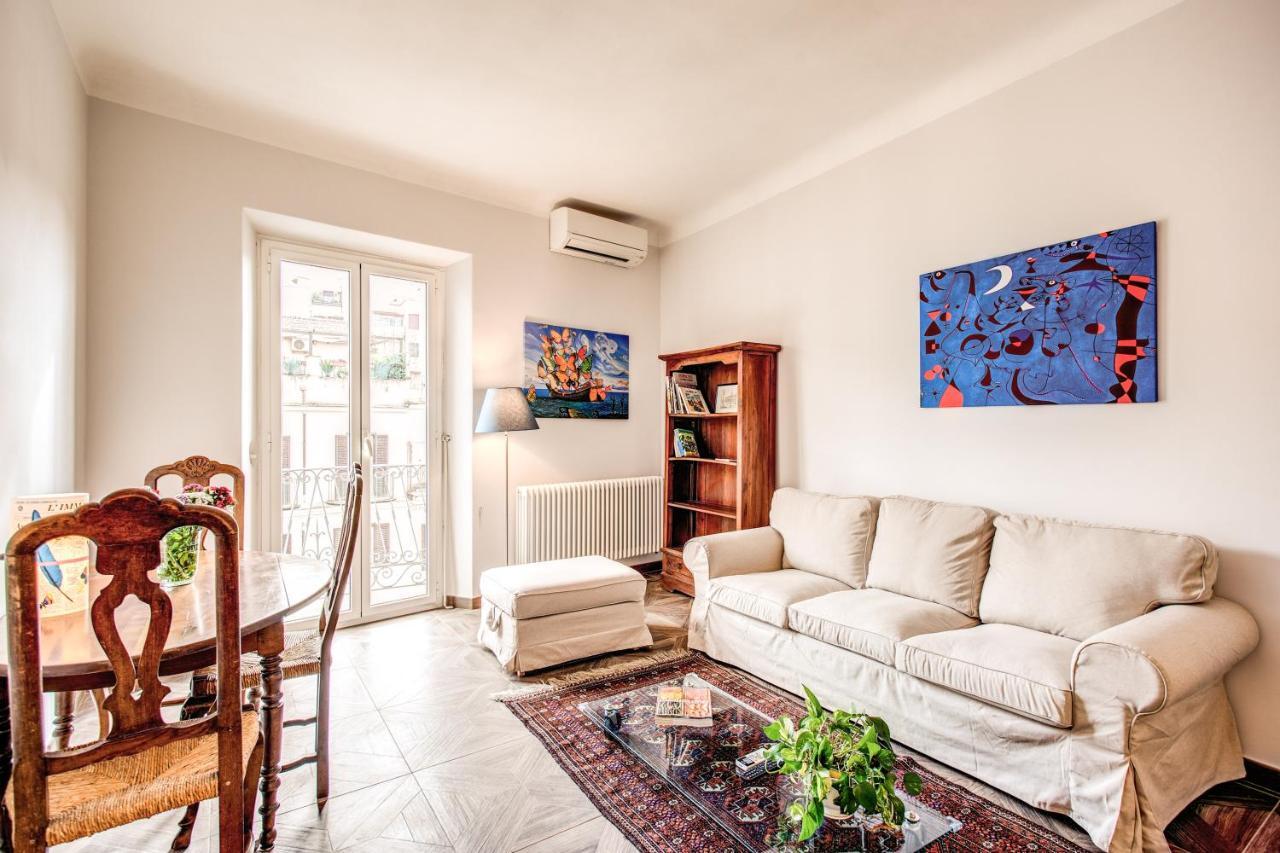 Apartamento Cavour Attic With Terrace Roma Exterior foto