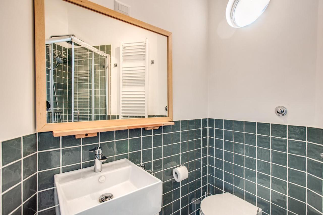 Apartamento Cavour Attic With Terrace Roma Exterior foto