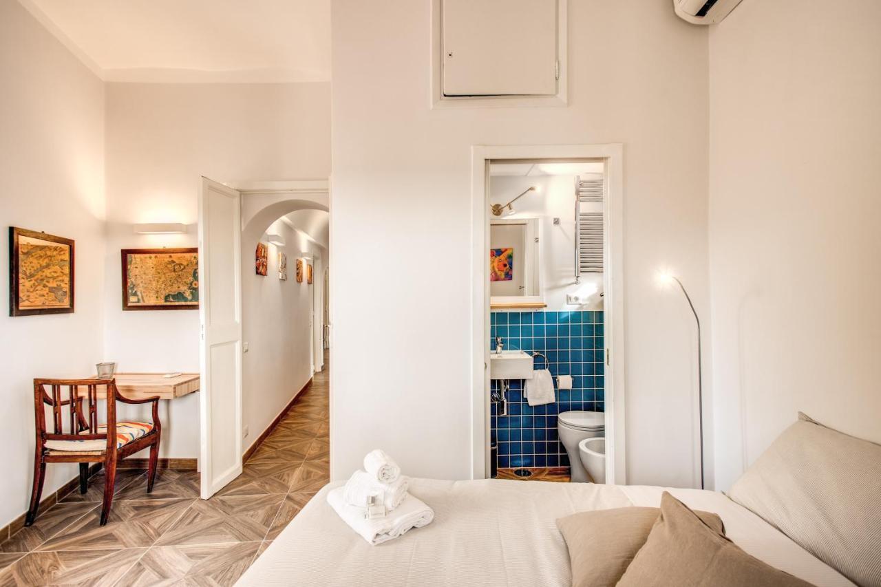 Apartamento Cavour Attic With Terrace Roma Exterior foto