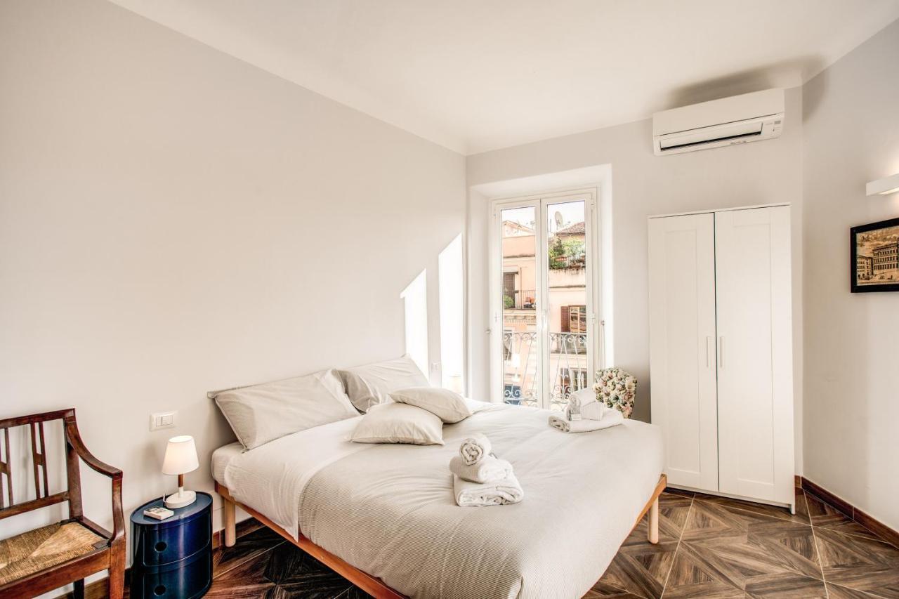 Apartamento Cavour Attic With Terrace Roma Exterior foto