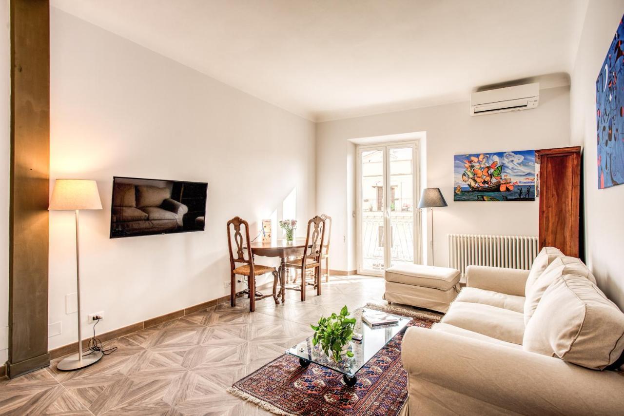 Apartamento Cavour Attic With Terrace Roma Exterior foto